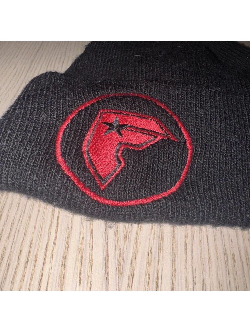 Vintage Famous Stars and Straps Beanie Black Red Embroidered Logo F Logo Y2K